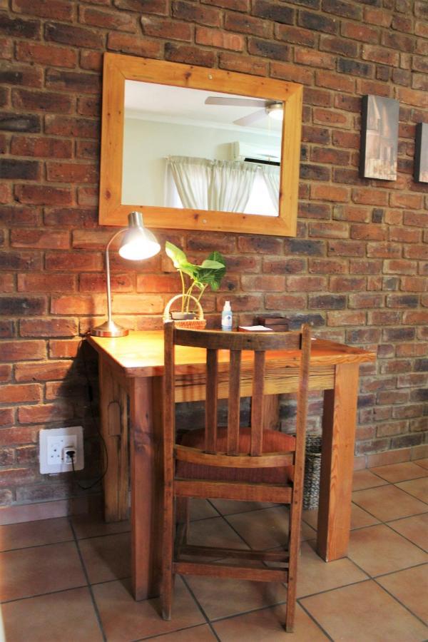 Ngwenya Boutique Hotel Lephalale Luaran gambar